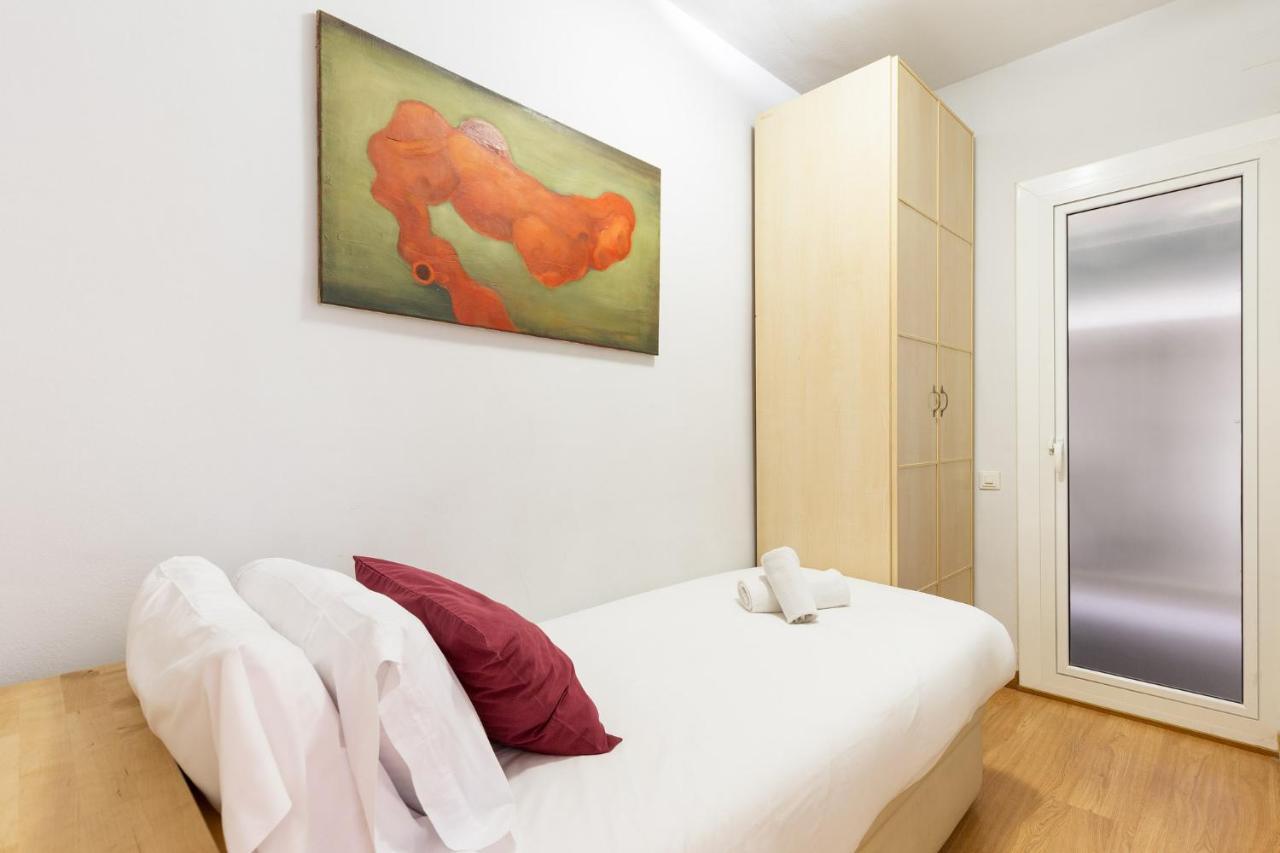 Stay U-Nique Apartments Radas II Barcelona Eksteriør bilde