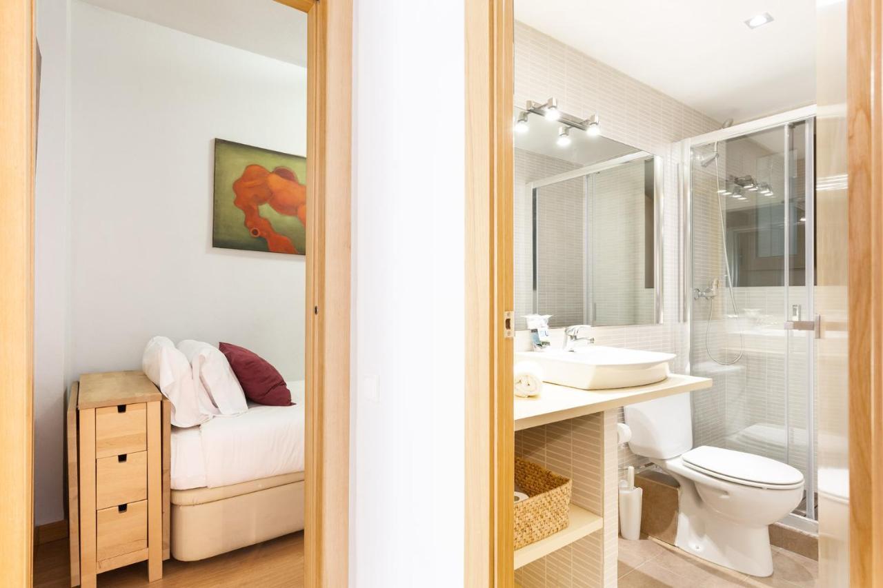 Stay U-Nique Apartments Radas II Barcelona Eksteriør bilde